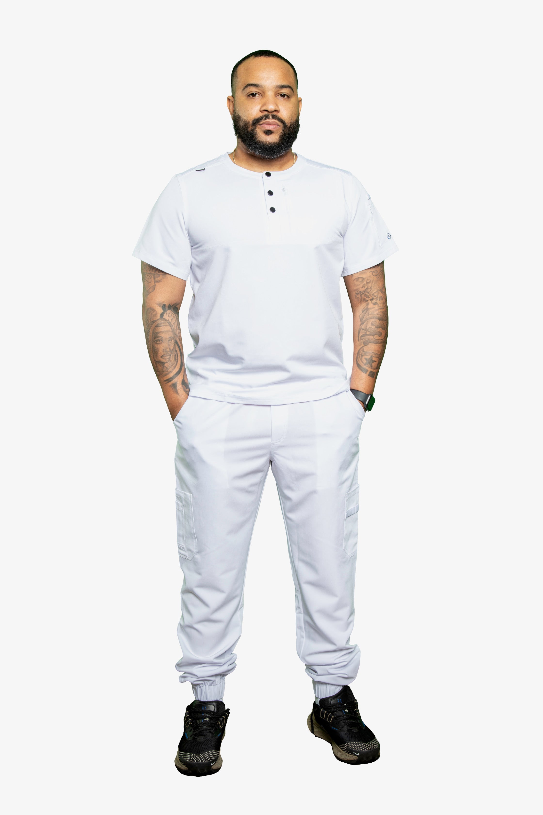 ANTI-LIFT Scrub Top